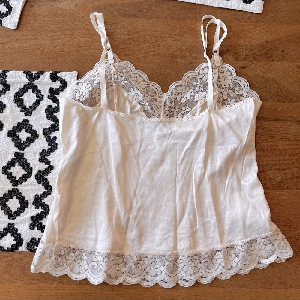 Vintage Made in USA Maidenform Cream Camisole Lace Detail union made size 34 - Picture 5 of 8